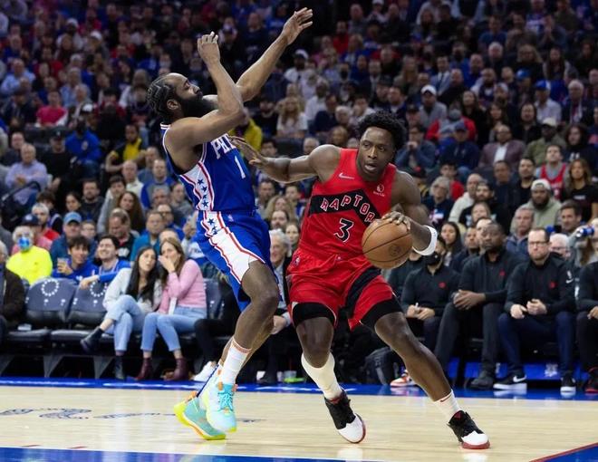 中国男子冰壶队在冬奥会资格赛中连胜两场，即将迎战新西兰和韩国，展现强大实力，期待继续拼搏。（中国男子冰壶队冬奥资格赛两连胜，强势迎战新西兰与韩国，继续冲击佳绩）