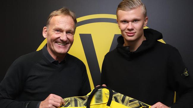 曼晚：曼联21岁边锋马瑟计划冬窗离队，德国俱乐部对其有意（曼晚：曼联21岁翼锋马瑟拟在冬窗离队，已获德国球队青睐）