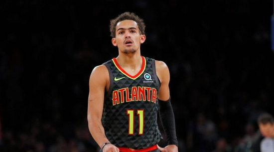 半场战报：马刺61-59尼克斯 文班4分4板 OG10中8轰20分布伦森15+4（半场速报：马刺61-59暂领先尼克斯，文班亚马4分4板，OG10投8中砍20分，布伦森15分4助）