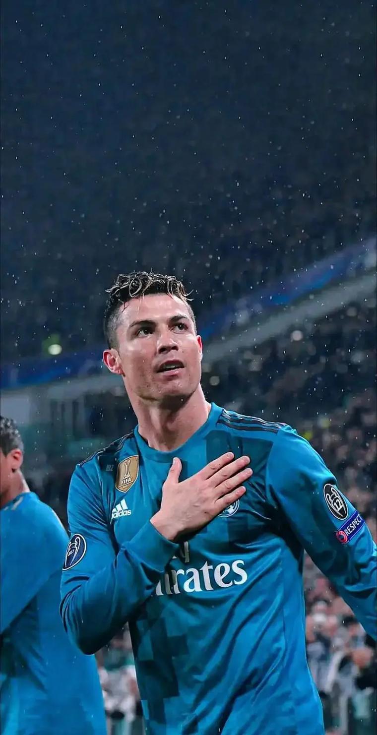 广厦男篮张帆末节绝杀山东（张帆末节读秒绝杀，广厦险胜山东）